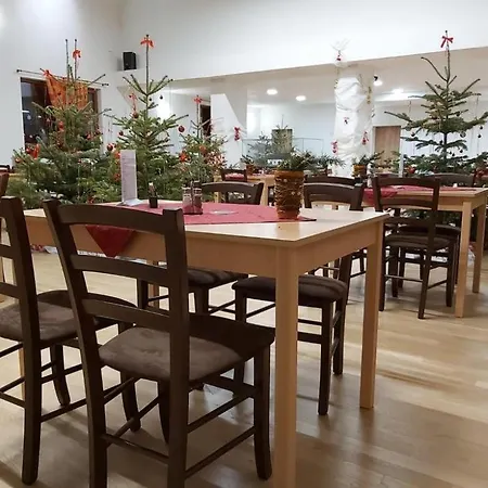 A Restaurace U Sousedu Strazny